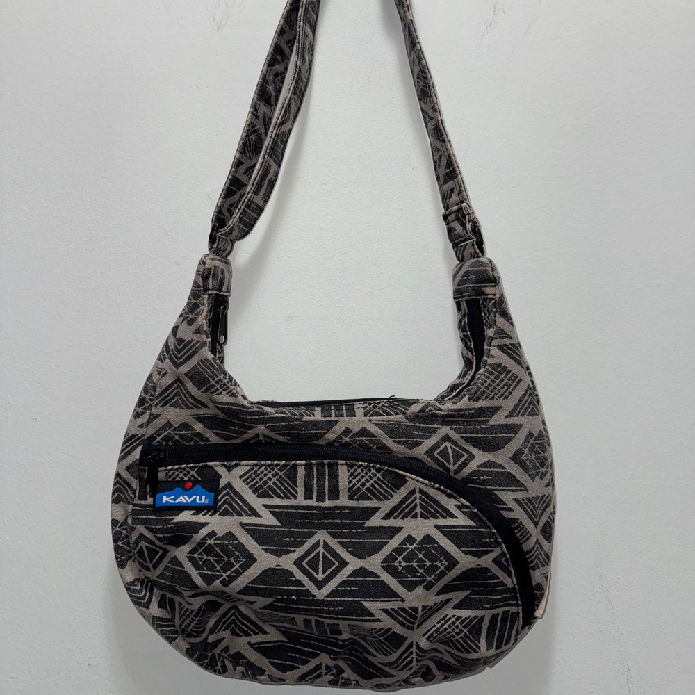 KAVU Sydney Satchel Crossbody Bag Black Gray Geometric Canvas Shoulder Purse